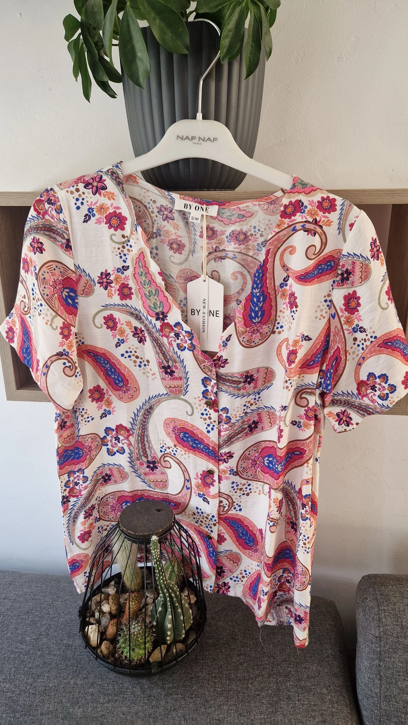 Blouse neuve taille S/M By One 